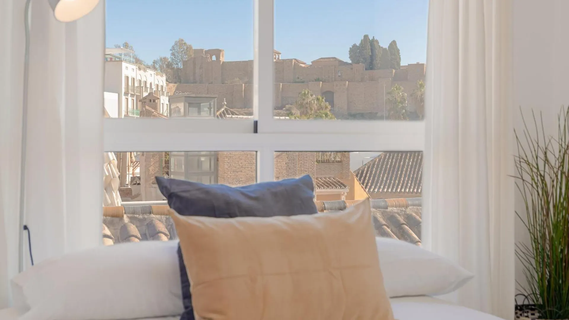 C79 - Fabulous Apartment Alcazaba Views Малага 0*,  Испания
